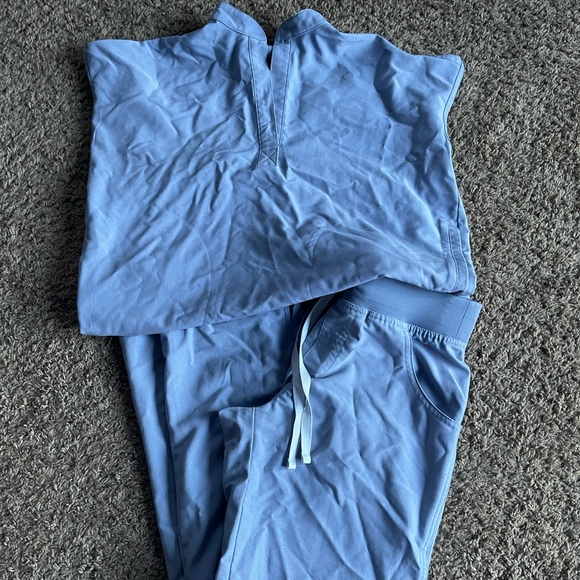 Figs - Picture 1 of 3